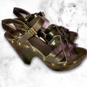 Mossimo Supply Co. Brown Leather Platform Sandal